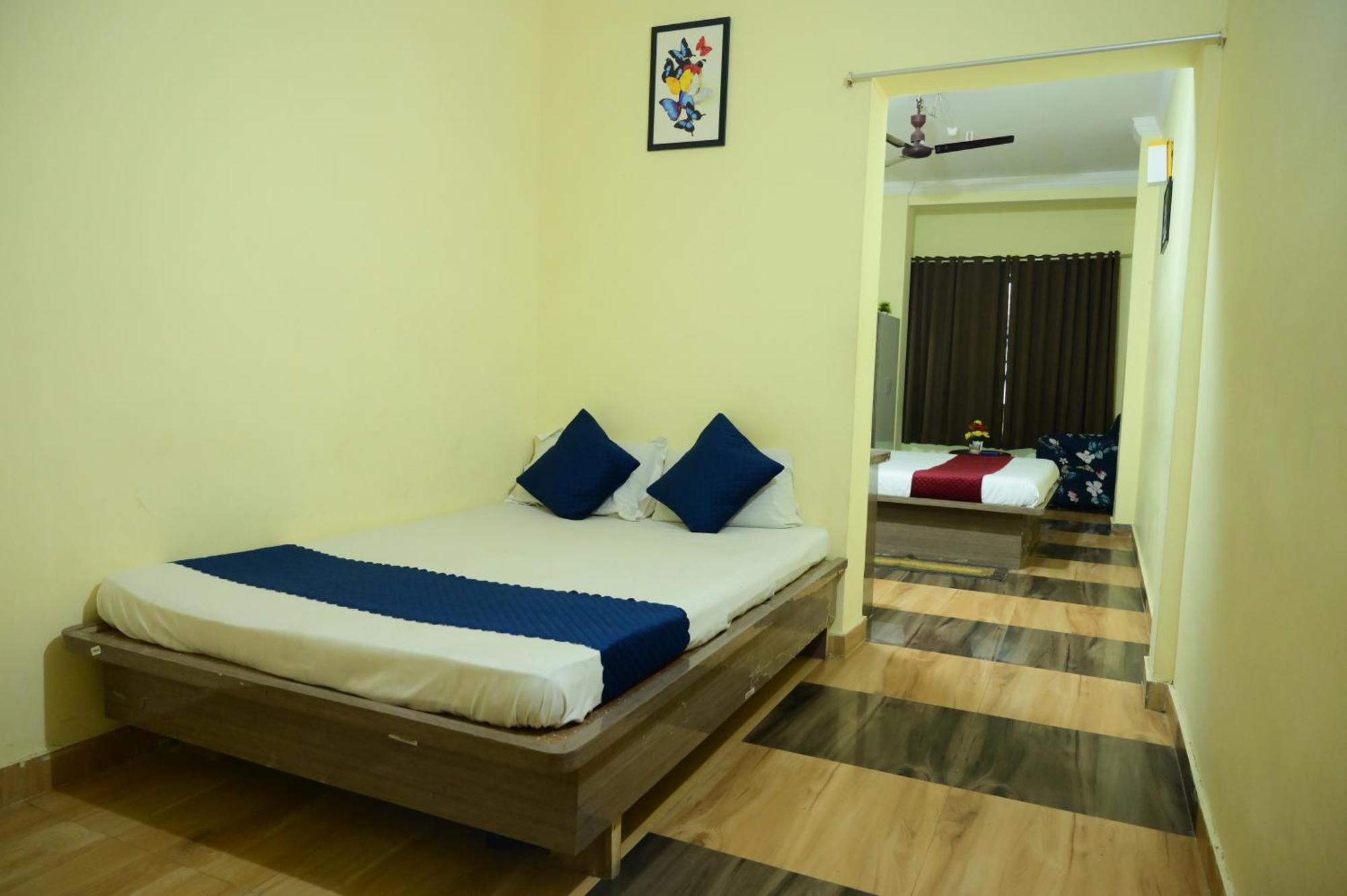 Hotel The Finch Puri Exterior foto